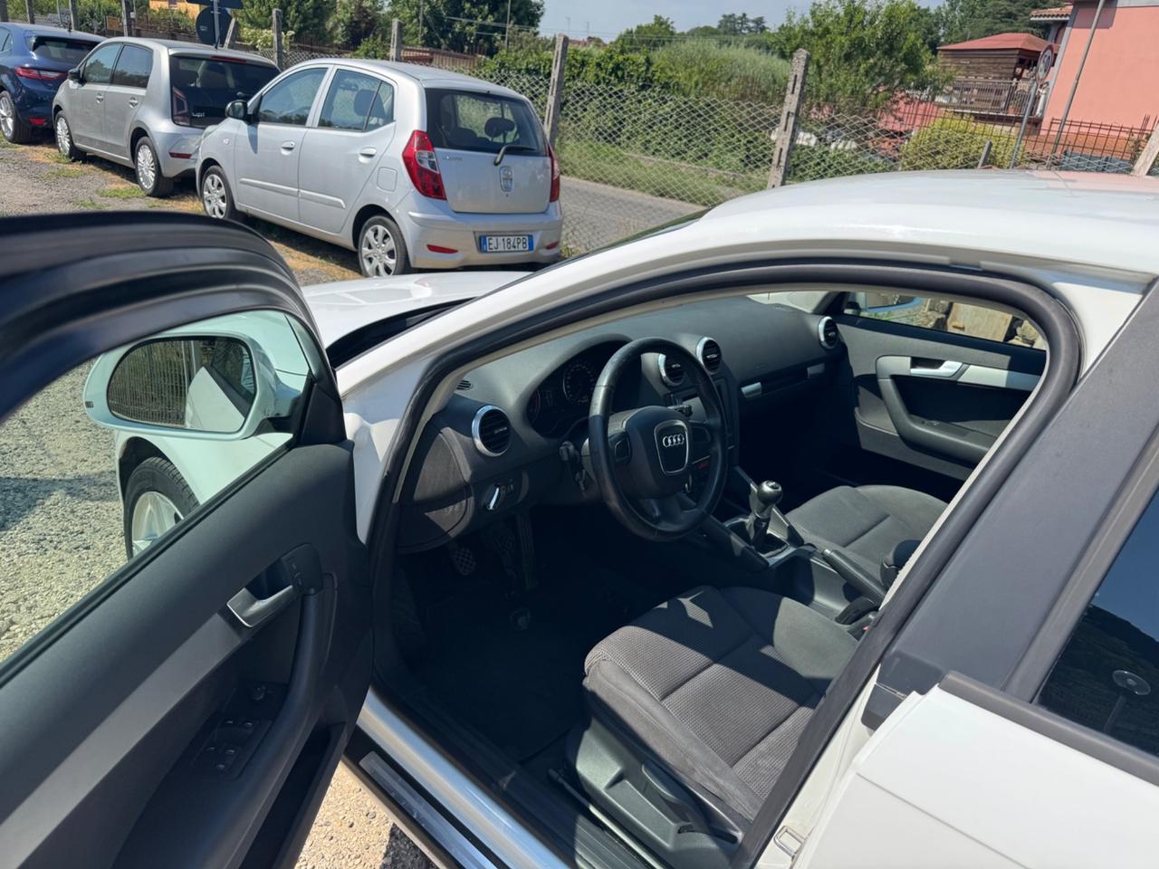 Audi A3 1.6 TDI 90 CV CR F.AP. Attraction NEOPATENTATI
