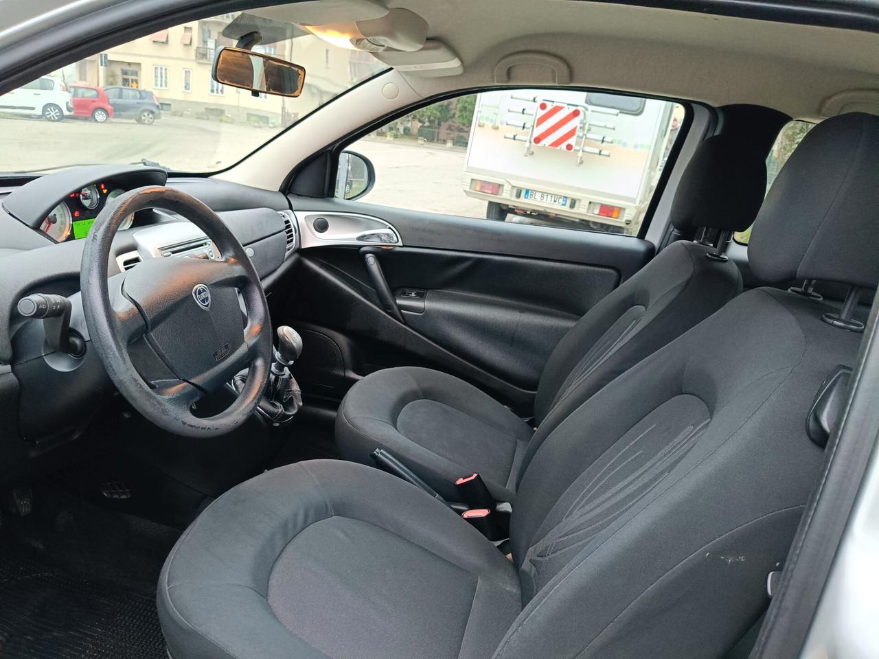 Lancia Ypsilon 1.4 Unyca Ecochic GPL