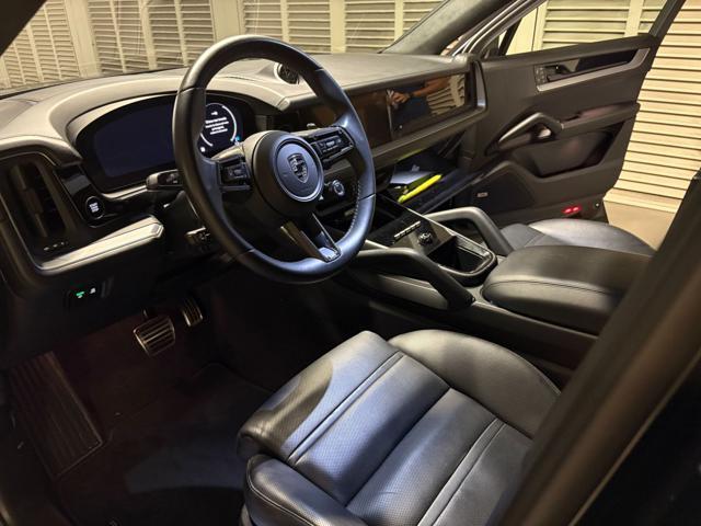 PORSCHE Cayenne Coupé 4.0 V8 Turbo E-Hybrid IVA ESPOSTA
