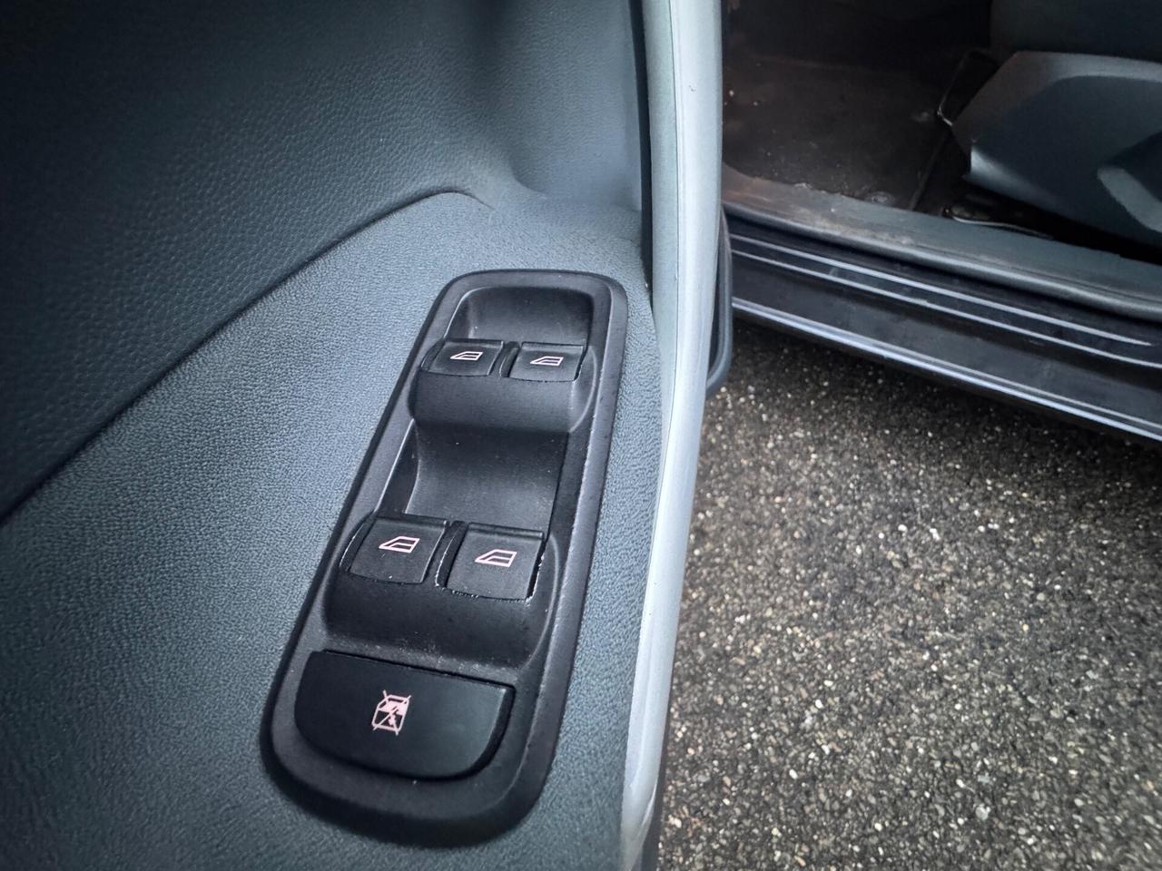 Ford Fiesta 1.4 TDCi 70CV Titanium “da vedere “