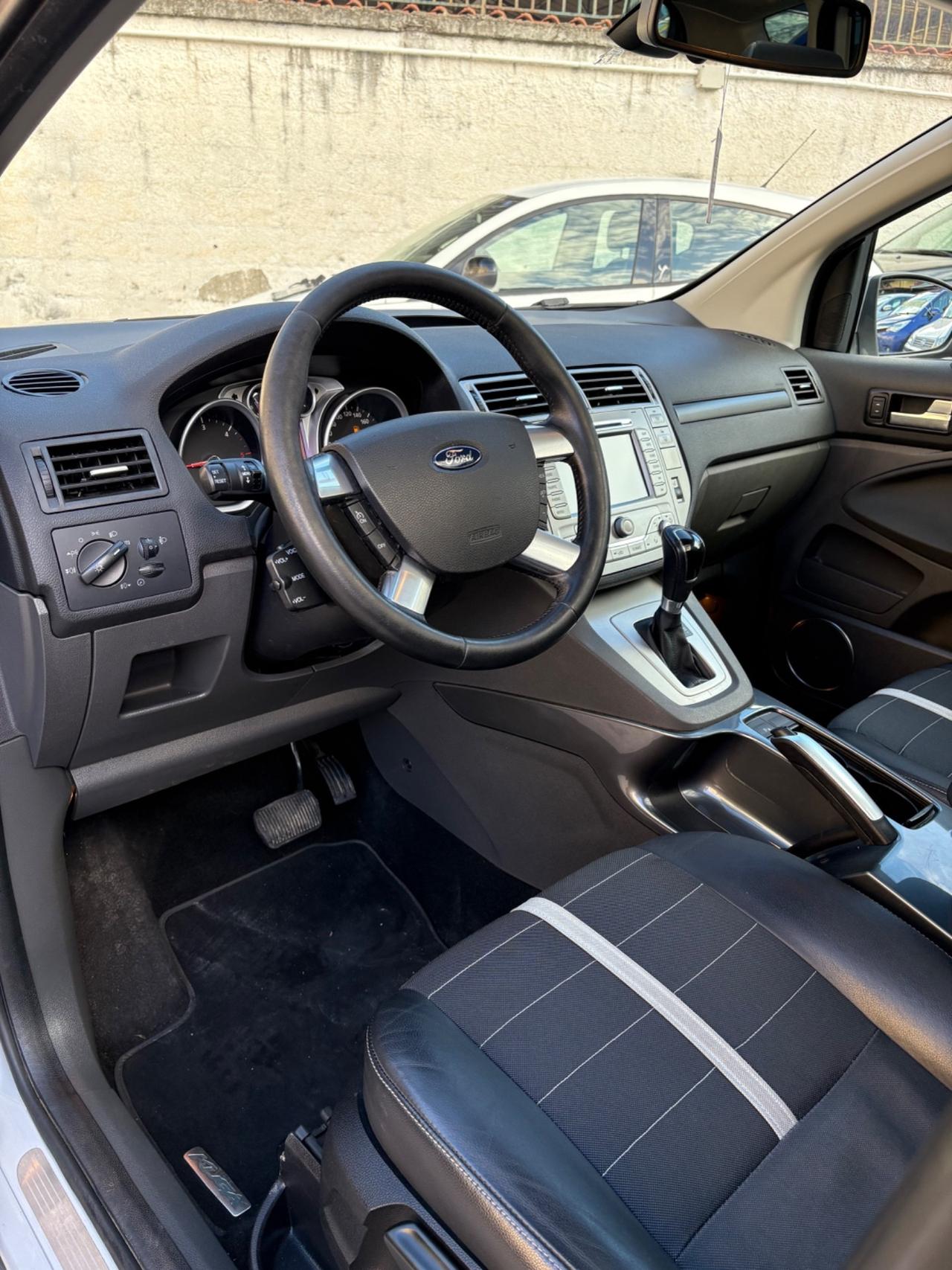 Ford Kuga 2.0 TDCI 4x4 tetto navi 190000km