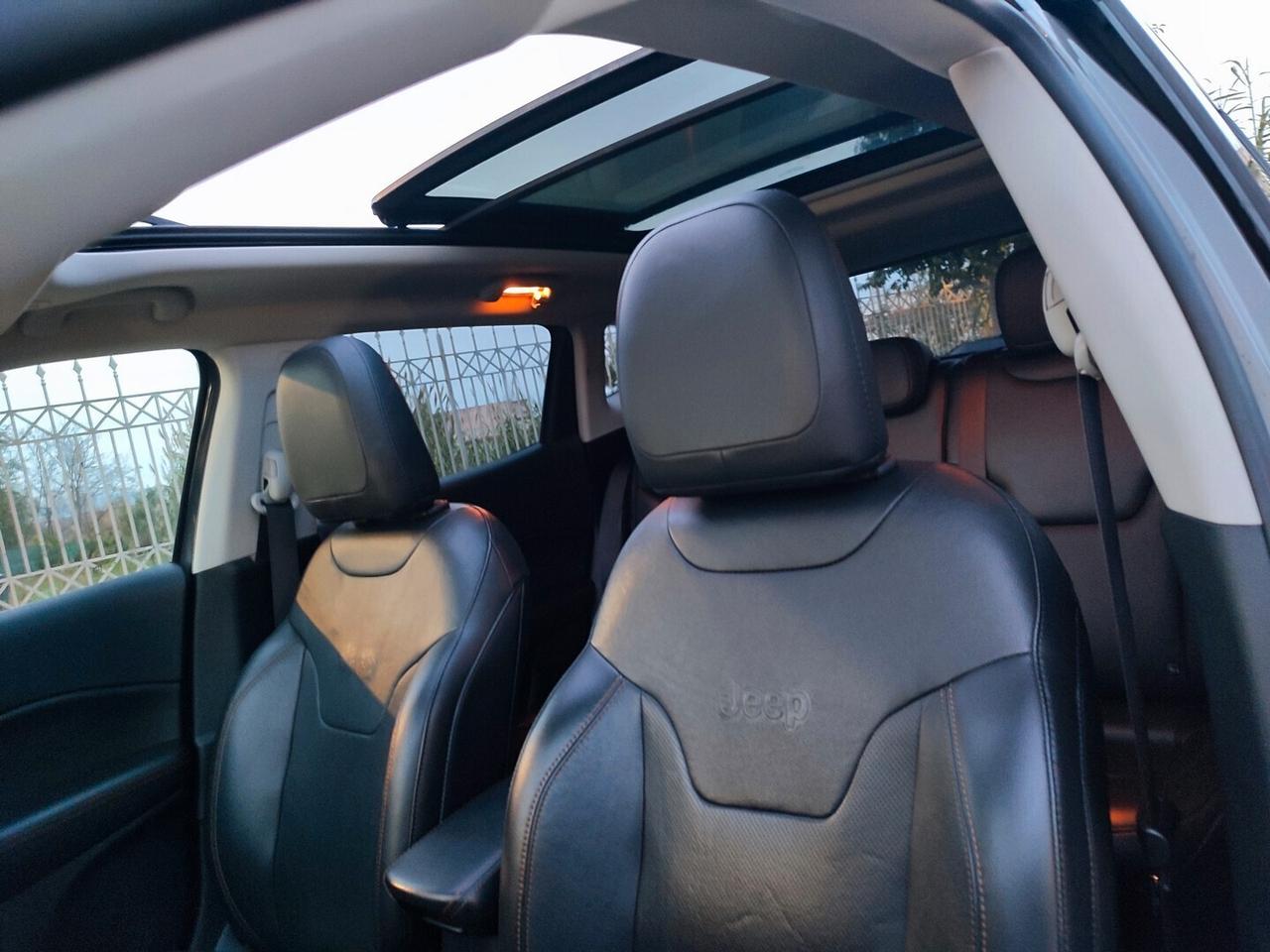 Jeep Compass 4X4 LIMITED TETTO APRIBILE 20 MJET 140CV AUTOMATIK