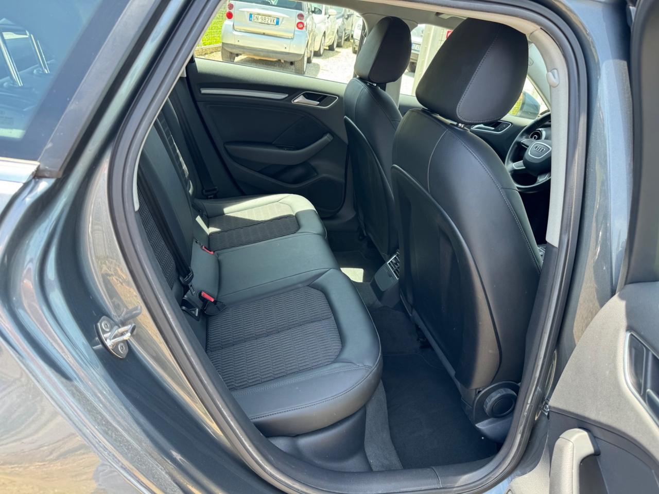 Audi A3 SPB 1.6 TDI Attraction NEOPATENTATI