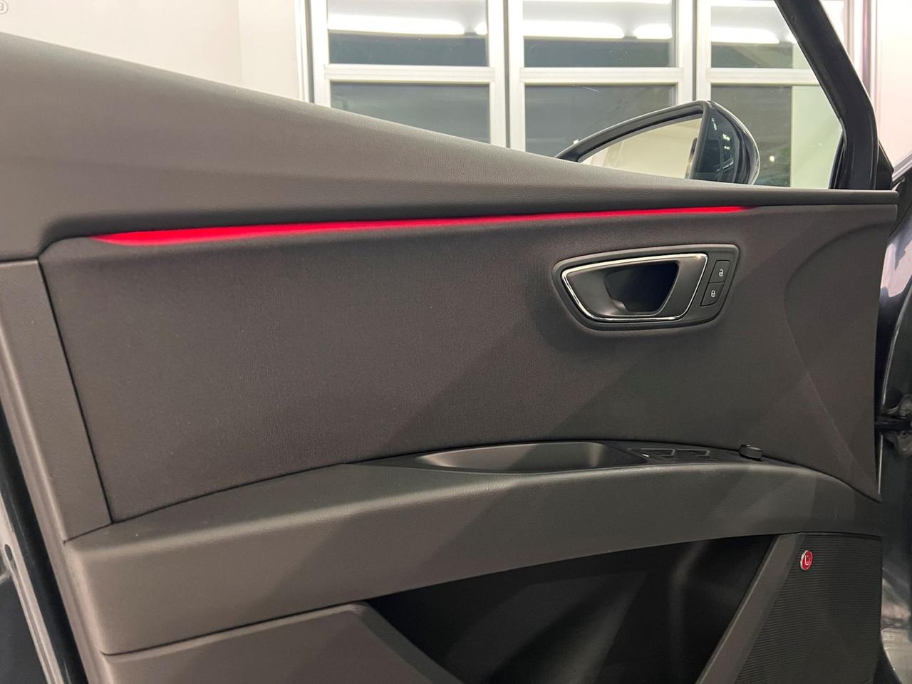 SEAT Leon III 2017 ST Sportstourer 1.6 tdi Business 115cv dsg - TETTO!