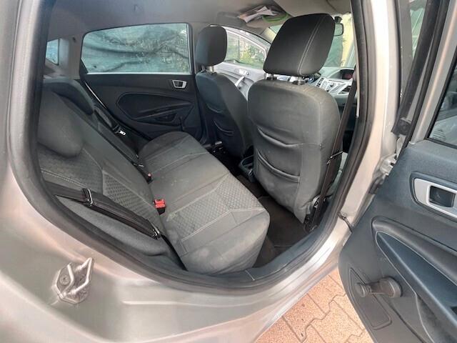 Ford Fiesta 1.4 5 porte Bz.- GPL Titanium