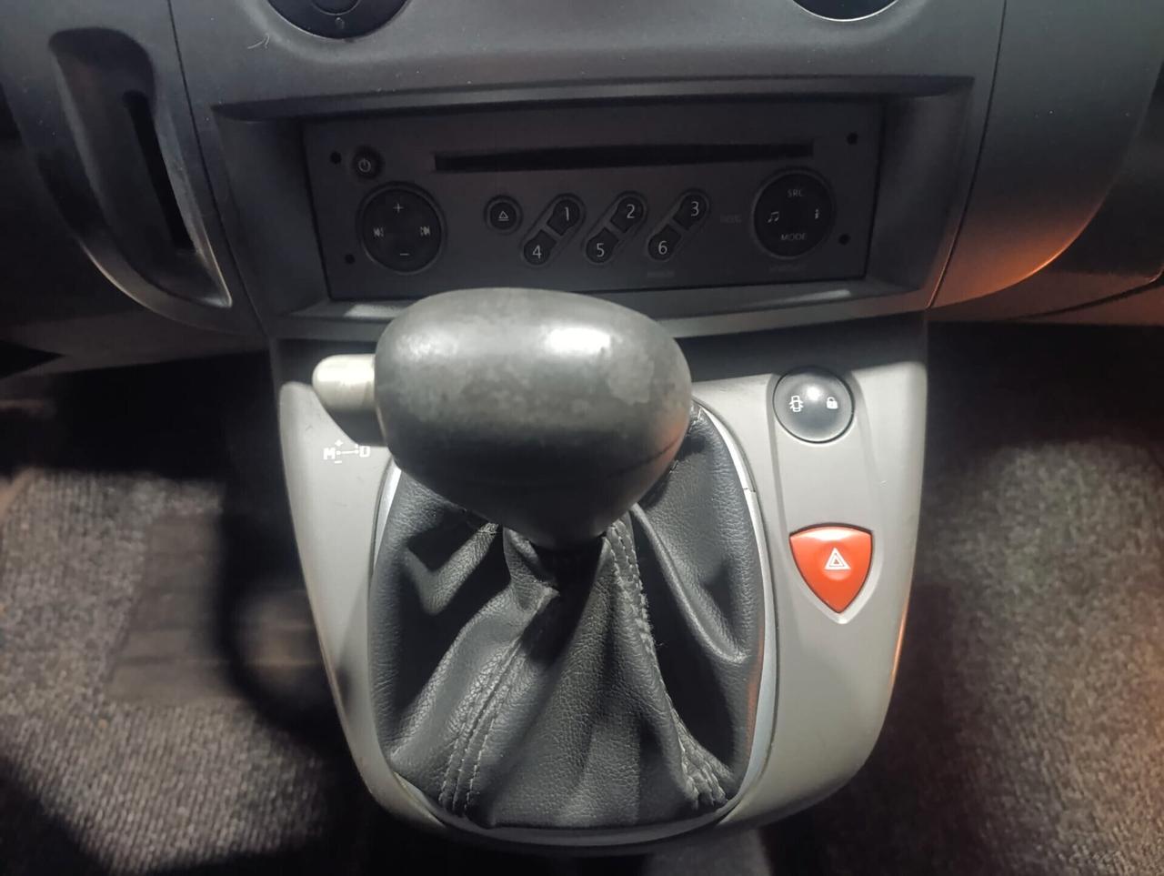 RENAULT SCENIC del 2006 GPL AUTOMATICO