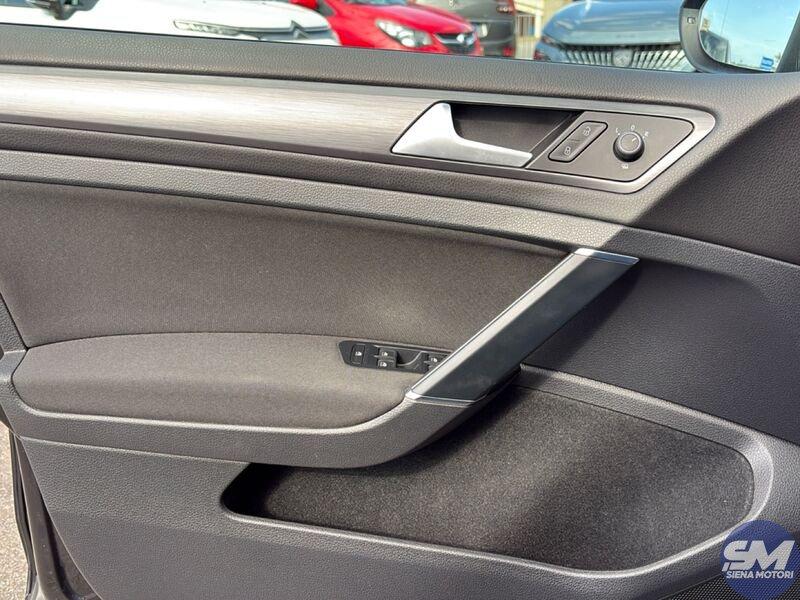 Volkswagen Golf 1.6 TDI Business BMT DSG