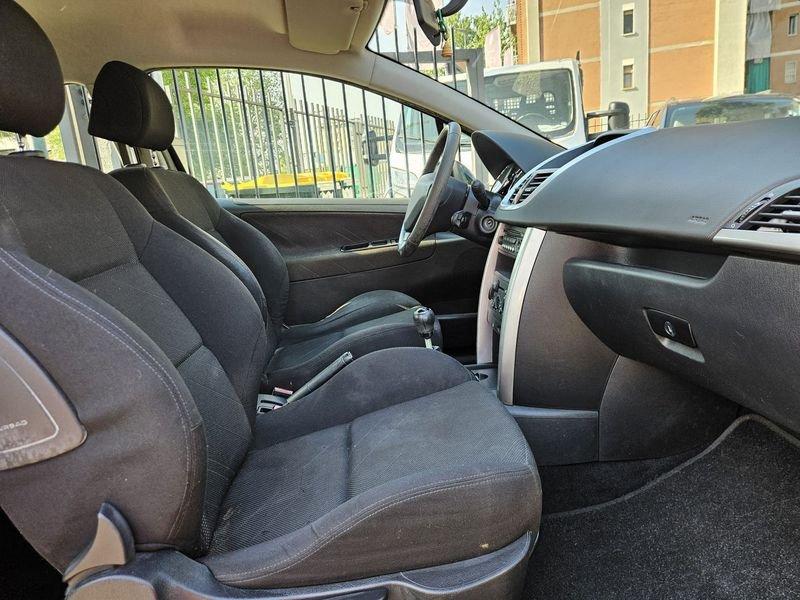 Peugeot 207 207 3p 1.4 16v One-Line