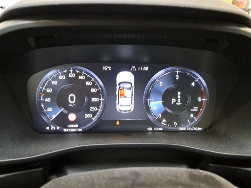 VOLVO XC40 D3 AWD Geartronic Business