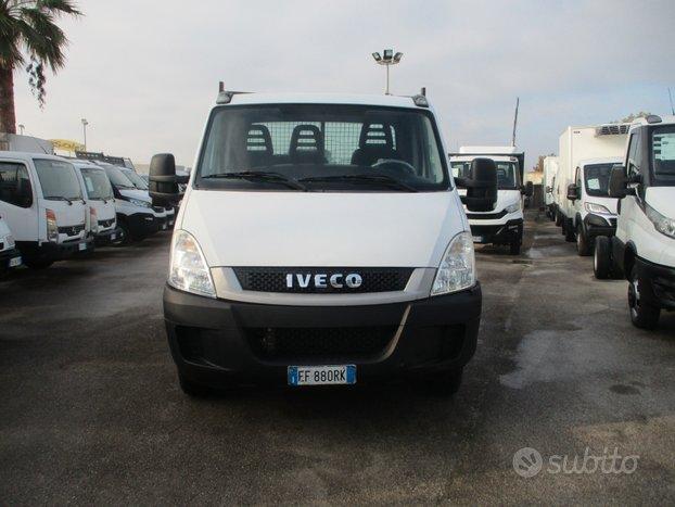 Iveco Daily 35C11 2.3 110 E4 RIBALTABILE TRILATERA