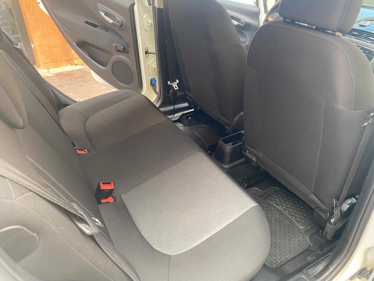 Fiat Punto 1.2 8V 5 porte Street