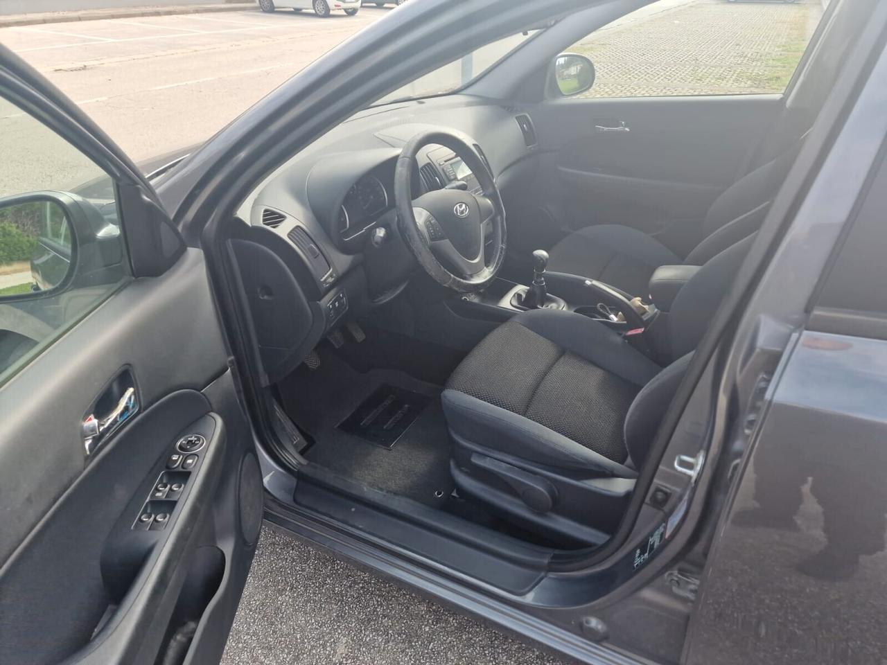 Hyundai i30 CW 1.6 CRDi 90CV 6m. Active Special