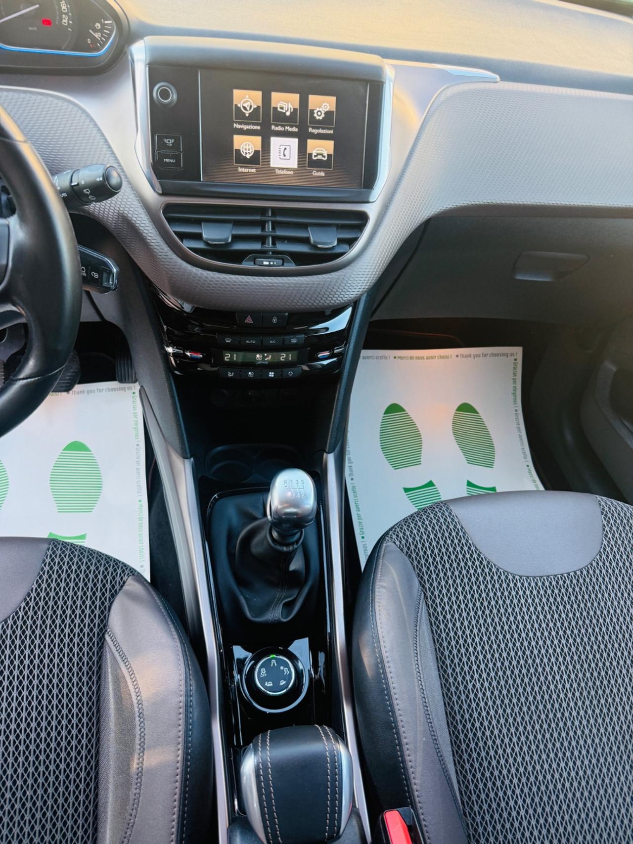 Peugeot 2008 1.6 e-HDi 115 CV Stop&Start Allure