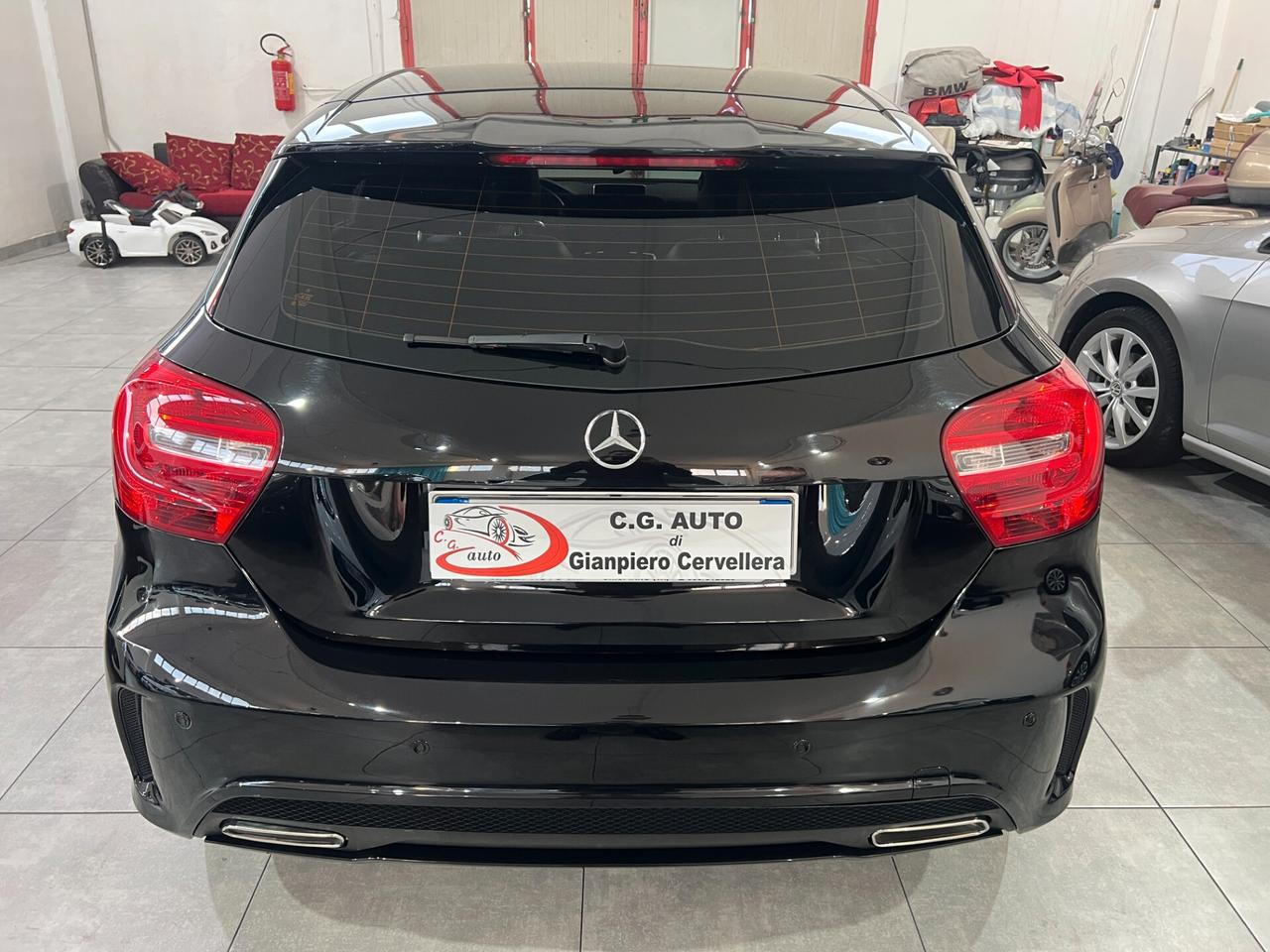 Mercedes-benz A 180 1.8 109 CV - AMG - 2013
