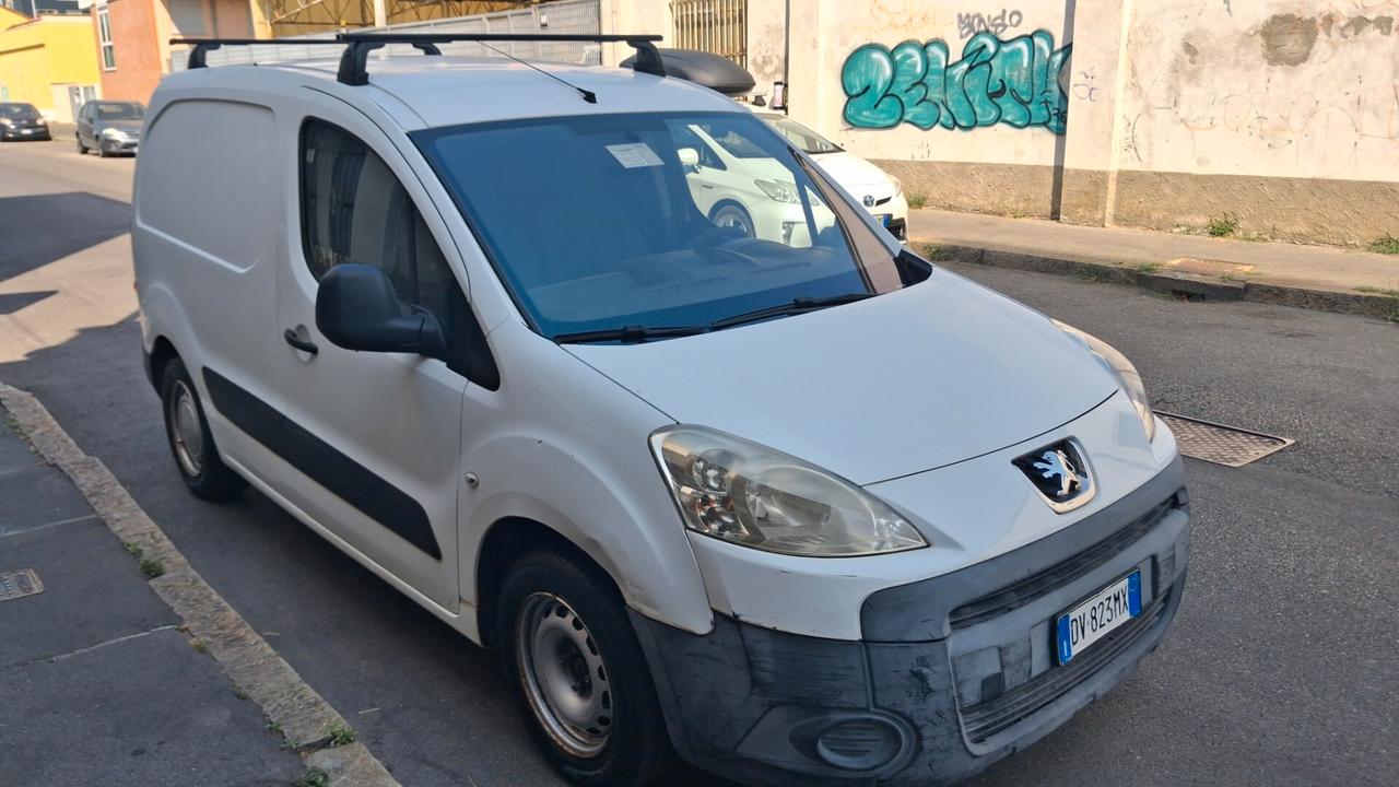 Peugeot Partner 1.6 HDi 90CV L1 3 posti Furgone Affaire