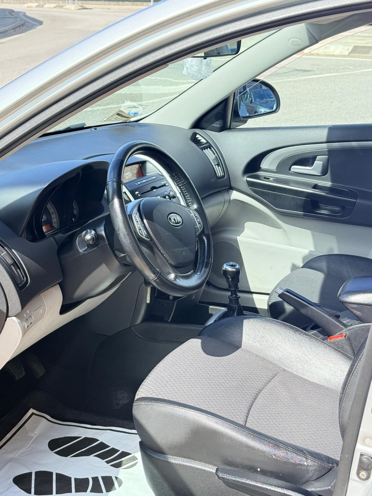 Kia Ceed pro_cee'd 1.6 CRDi VGT 115CV EX Sport