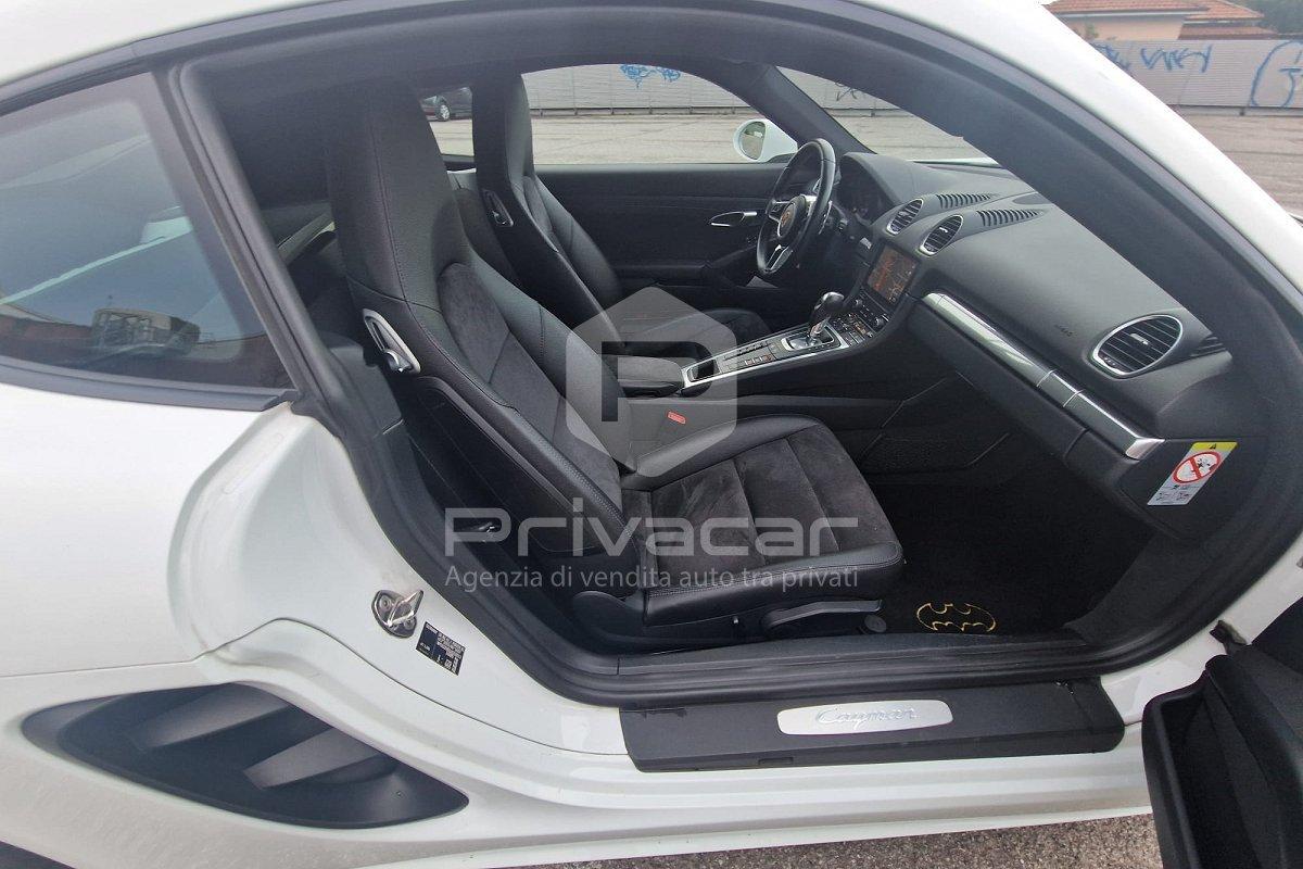 PORSCHE 718 Cayman 2.0