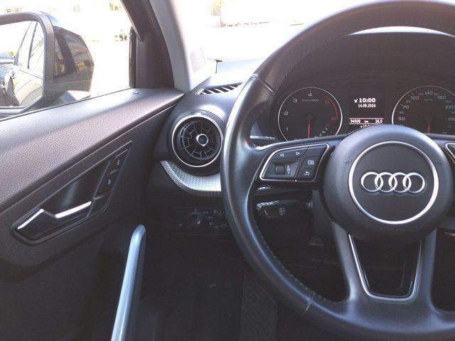 AUDI Q2 30 TDI S tronic Business