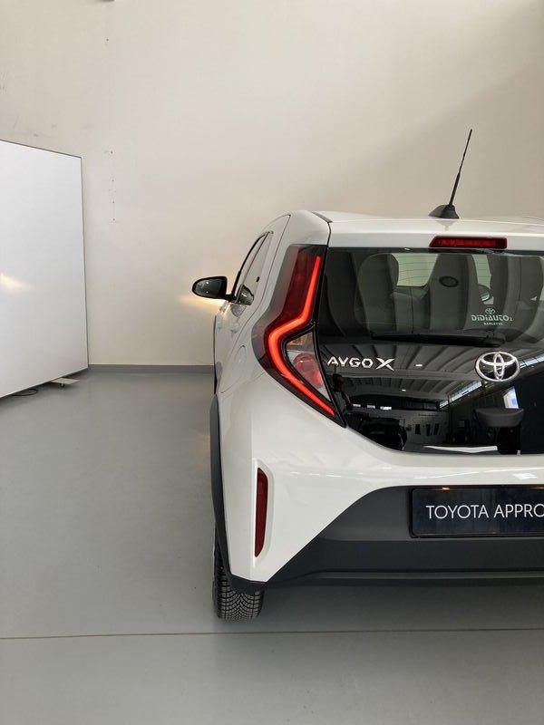 Toyota Aygo X 1.0B (72 CV) Active