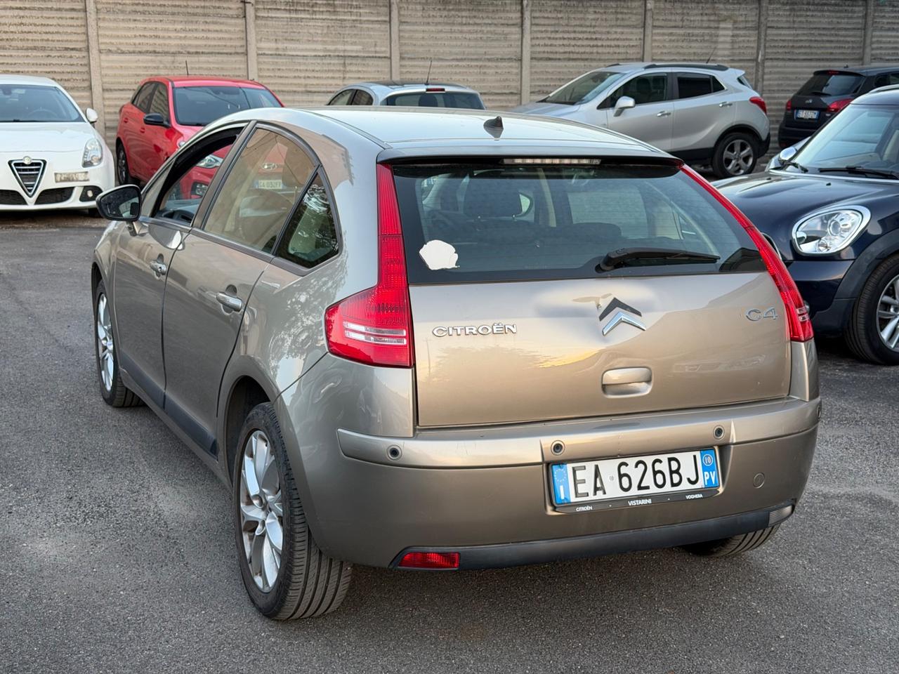Citroen C4 1.4 VTi 95 Attraction