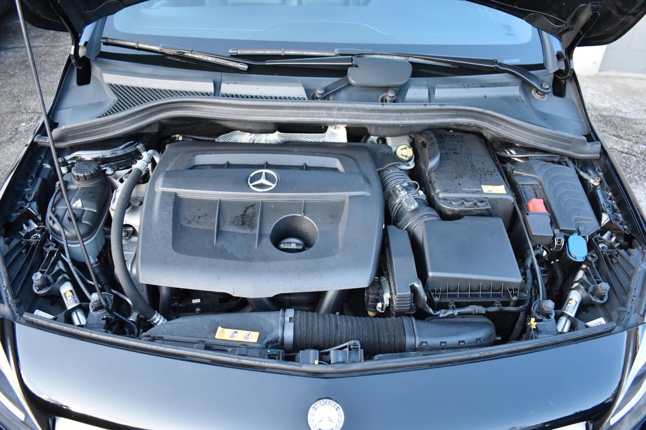 Mercedes-benz B 180 Cdi 94.000 Km TETTO/PELLE/NAVY