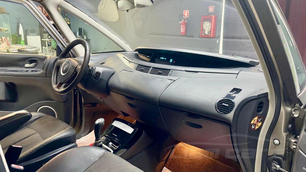 Renault Espace 2.0 dci 16v Initiale 175cv proactive