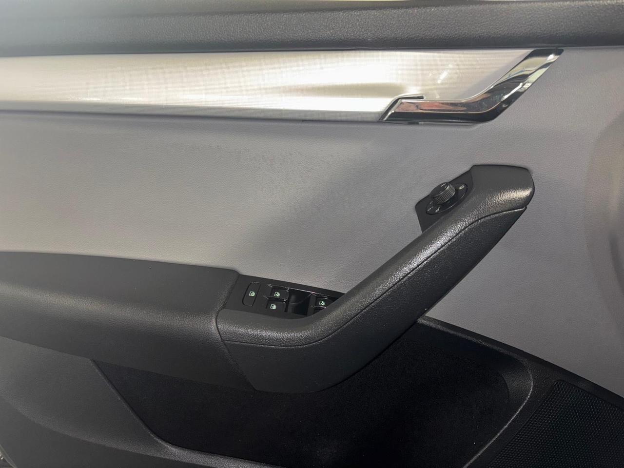 Skoda Octavia 1.6 TDI DSG AUTOMATIC SW