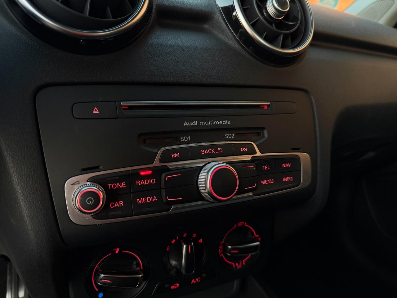 Audi A1 SPB/1.6 TDI 116CV/LED/SOLO 109000 KM