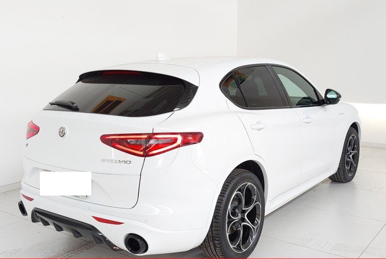 Alfa Romeo Stelvio 2.2 Turbodiesel 210 CV AT8 Q4 Veloce