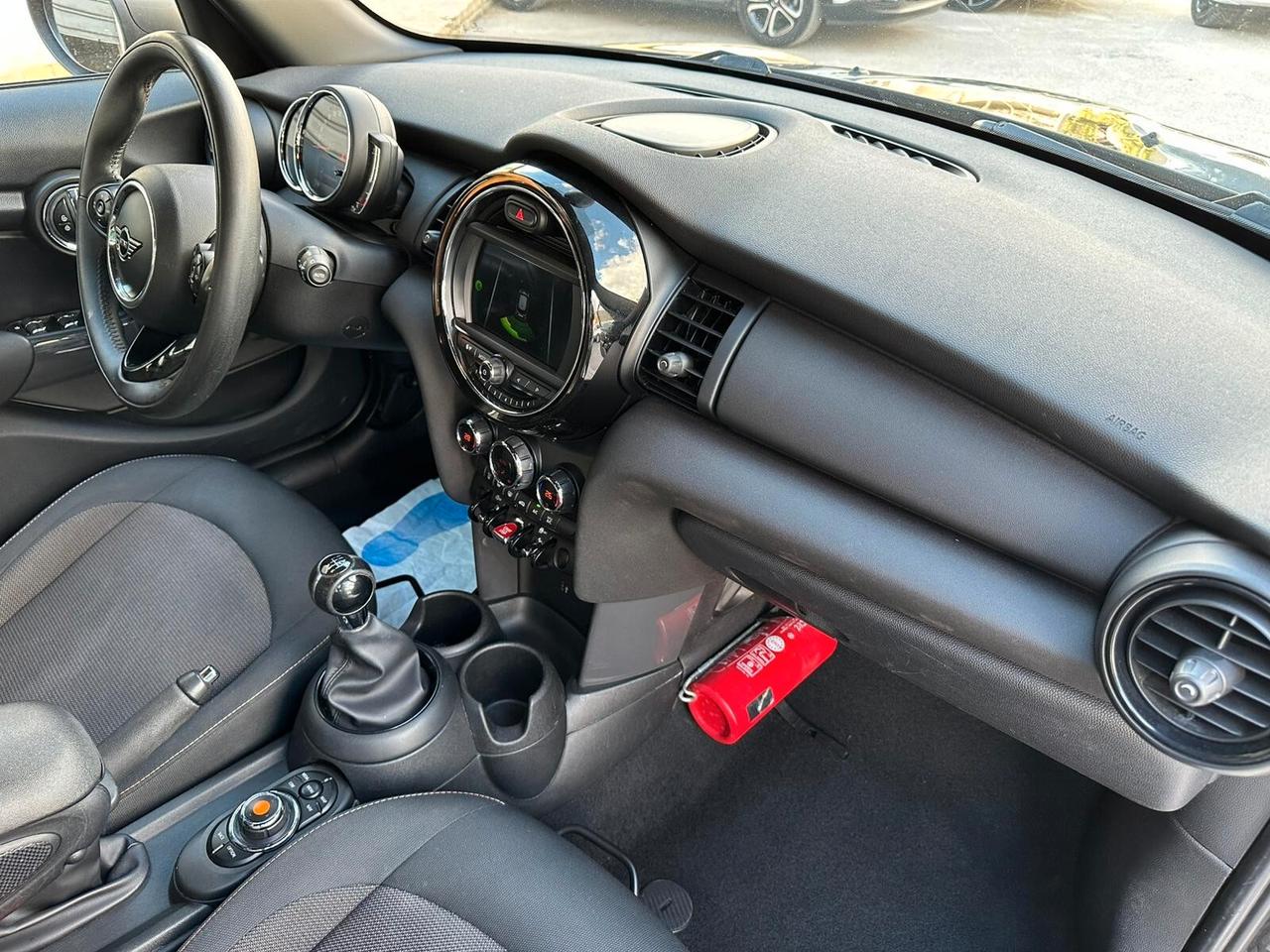 Mini Cooper 1.5 D 5 porte 95 cv - 2019