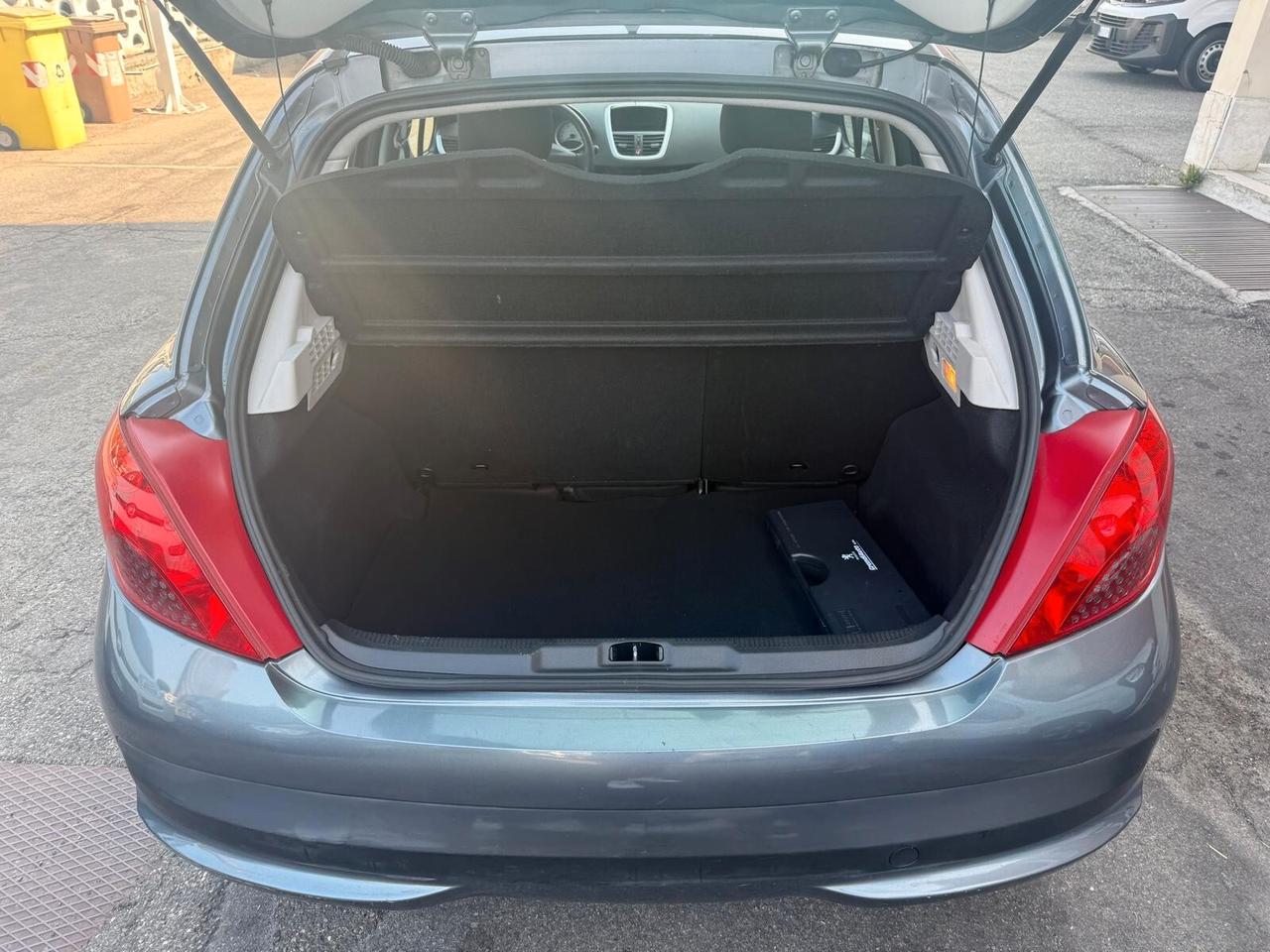 Peugeot 207 1.4 VTi 95CV 5p. X Line UNICO PROPRIETARIO