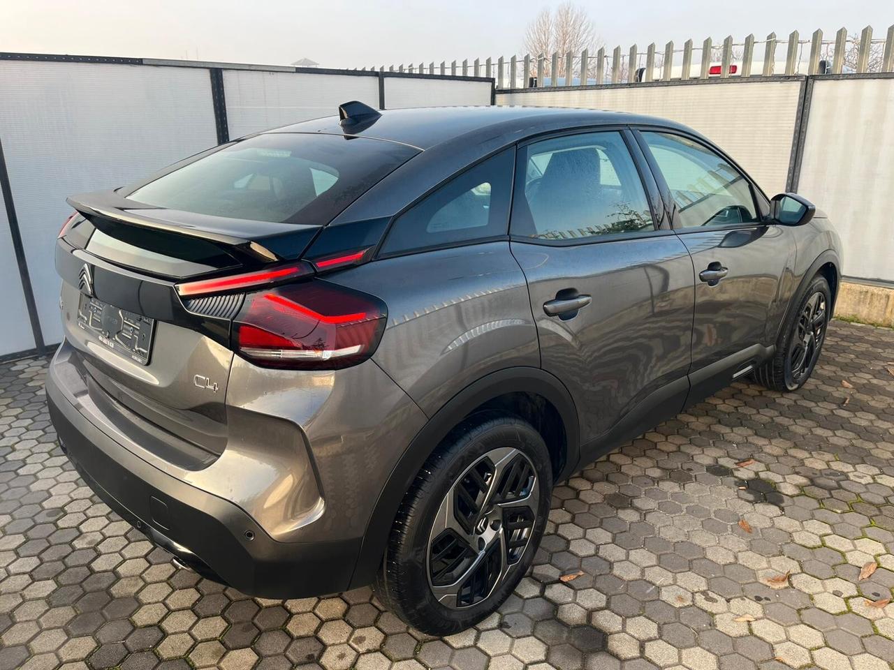 Citroen C4 PureTech 130 S&S EAT8 Plus