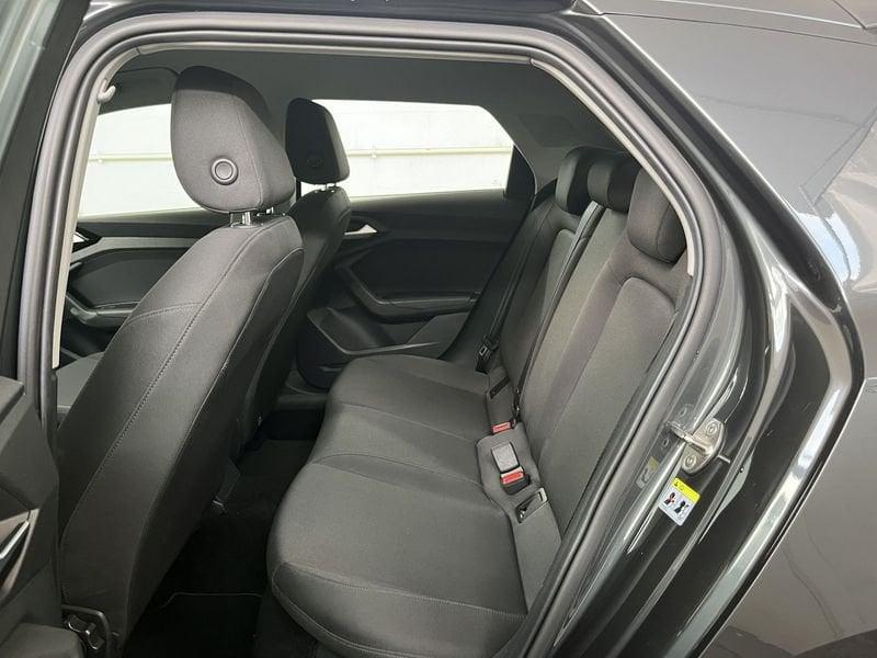 Audi A1 A1 SPB 25 TFSI S tronic Identity Black TUA DA 259,00 AL MESE