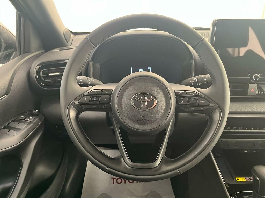 Toyota Yaris 1.5 Hybrid 130 Lounge E-CVT