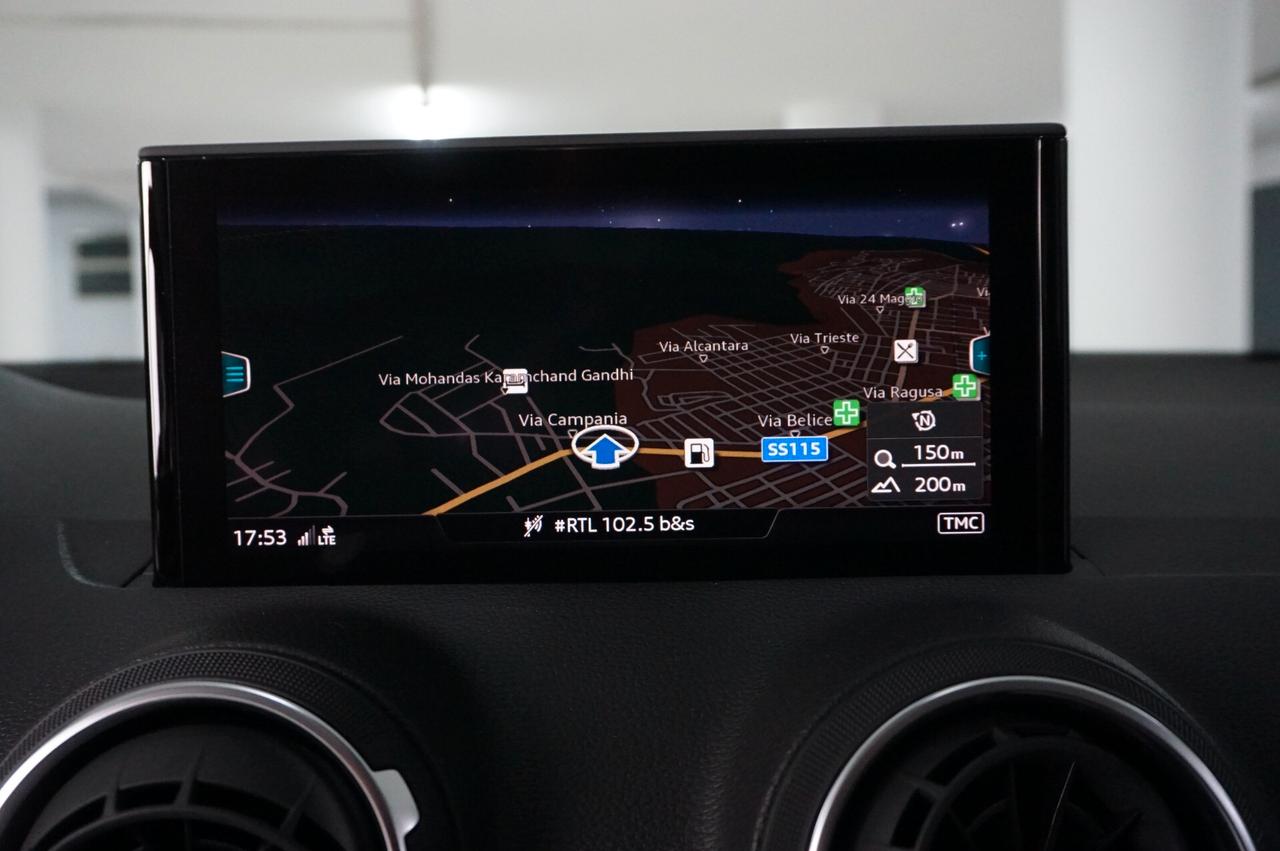 Audi Q2 30 TDI S tronic Business