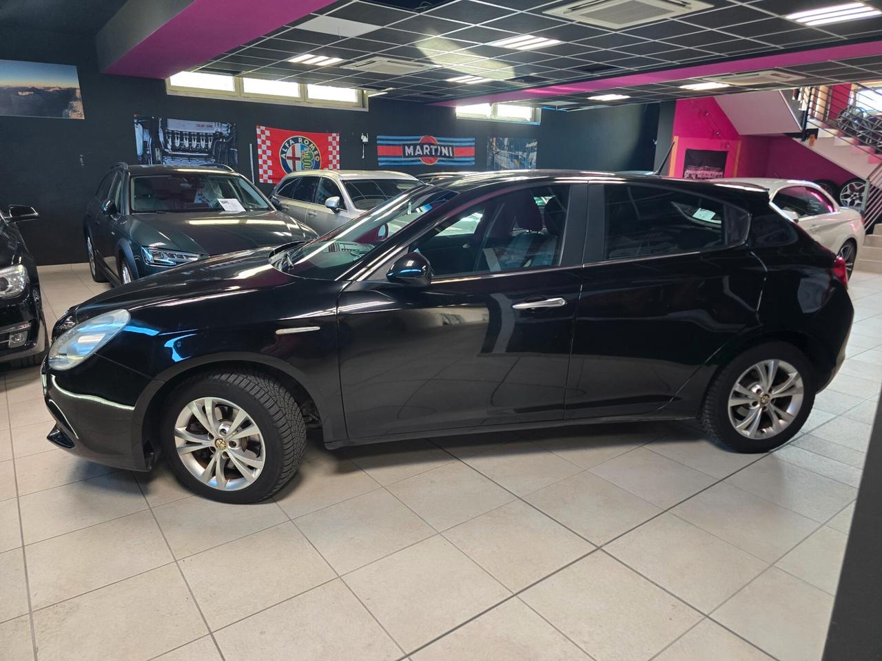 Alfa Romeo Giulietta 2.0 JTDm-2 140 CV Distinctive