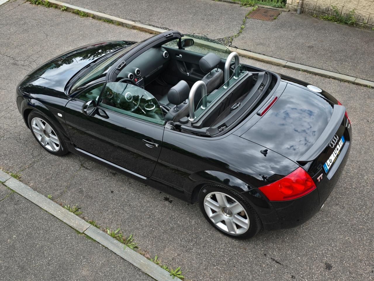 AUDI TT Roadster 1.8T 20V quattro 225cv