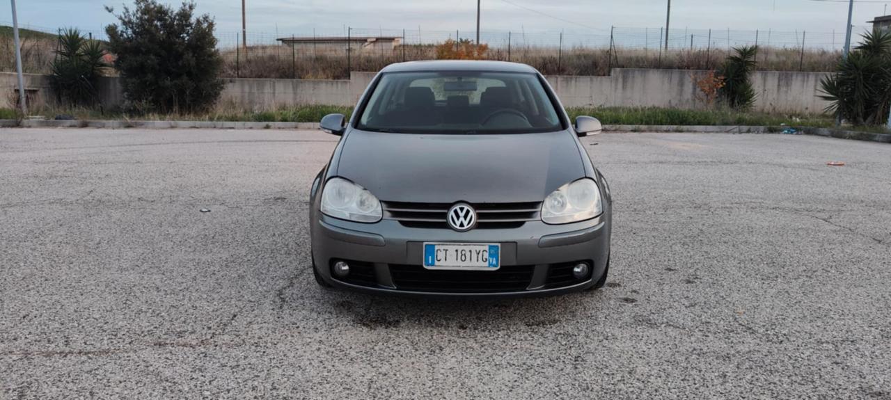 Volkswagen Golf 2.0 16V TDI 3p. Sportline