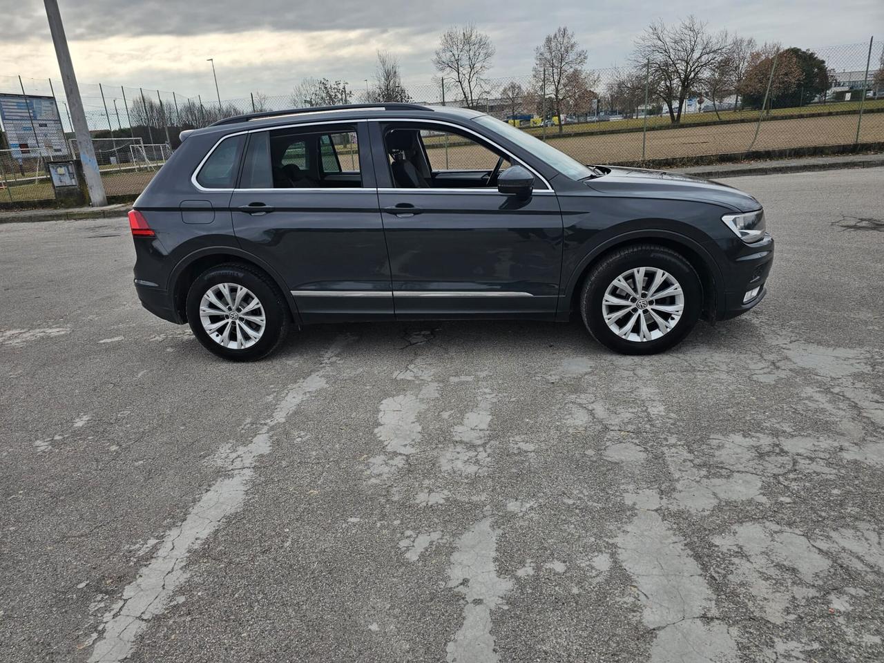 Volkswagen Tiguan 1.6 TDI SCR Business BlueMotion Technology