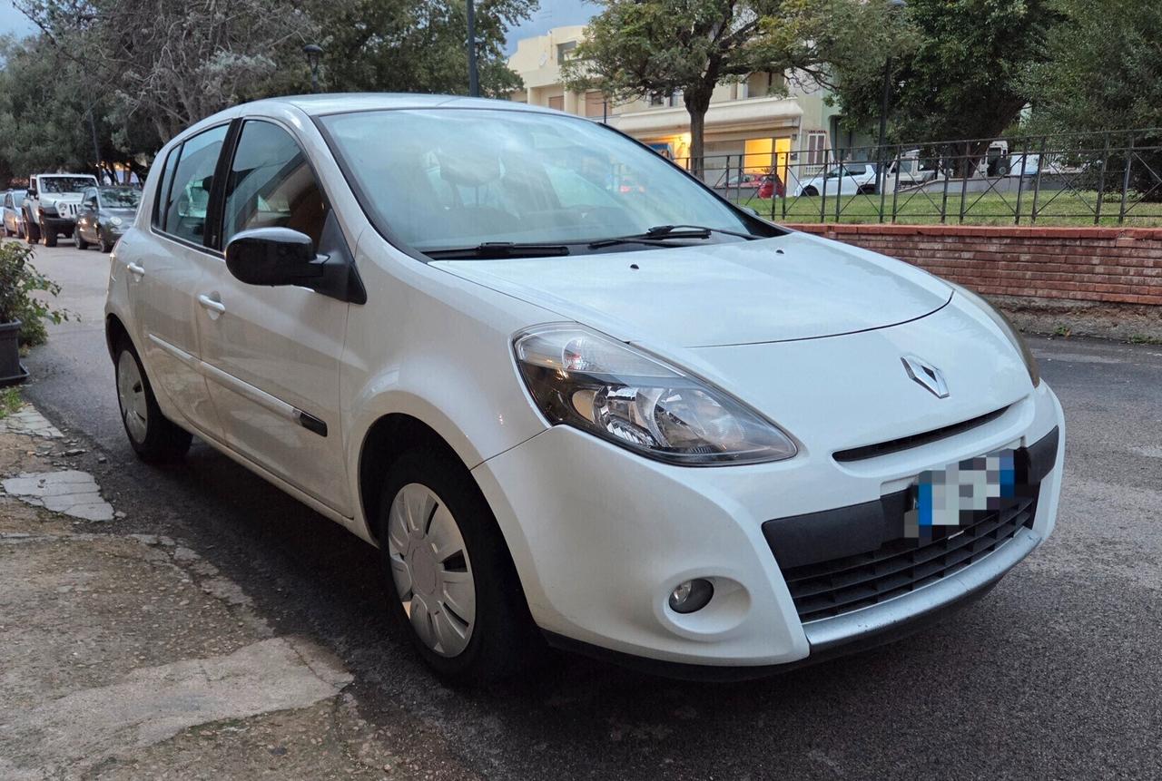 Renault Clio 1.2 16V NEOPATENTATI!!!!!