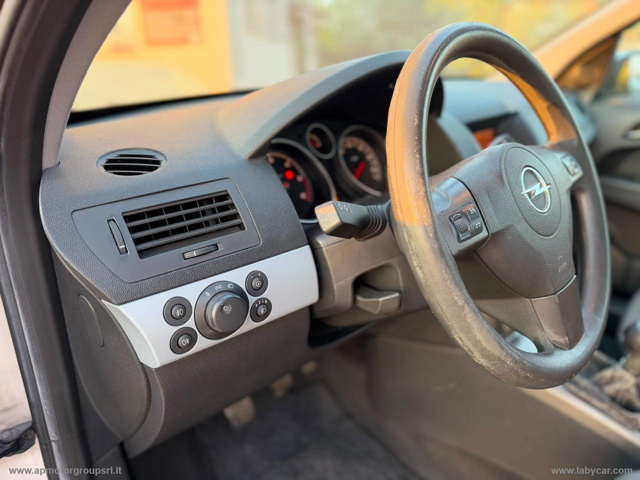 OPEL Astra 1.7 CDTI 101 CV SW Cosmo