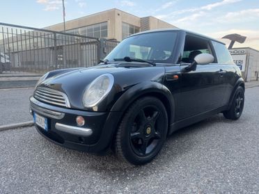 Mini cooper idonea ai neopatentati gomme e frizione nuove