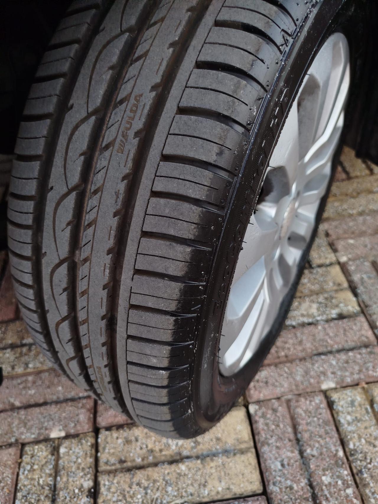 Ford Ka Ka+ 1.2 8V 69CV Titanium