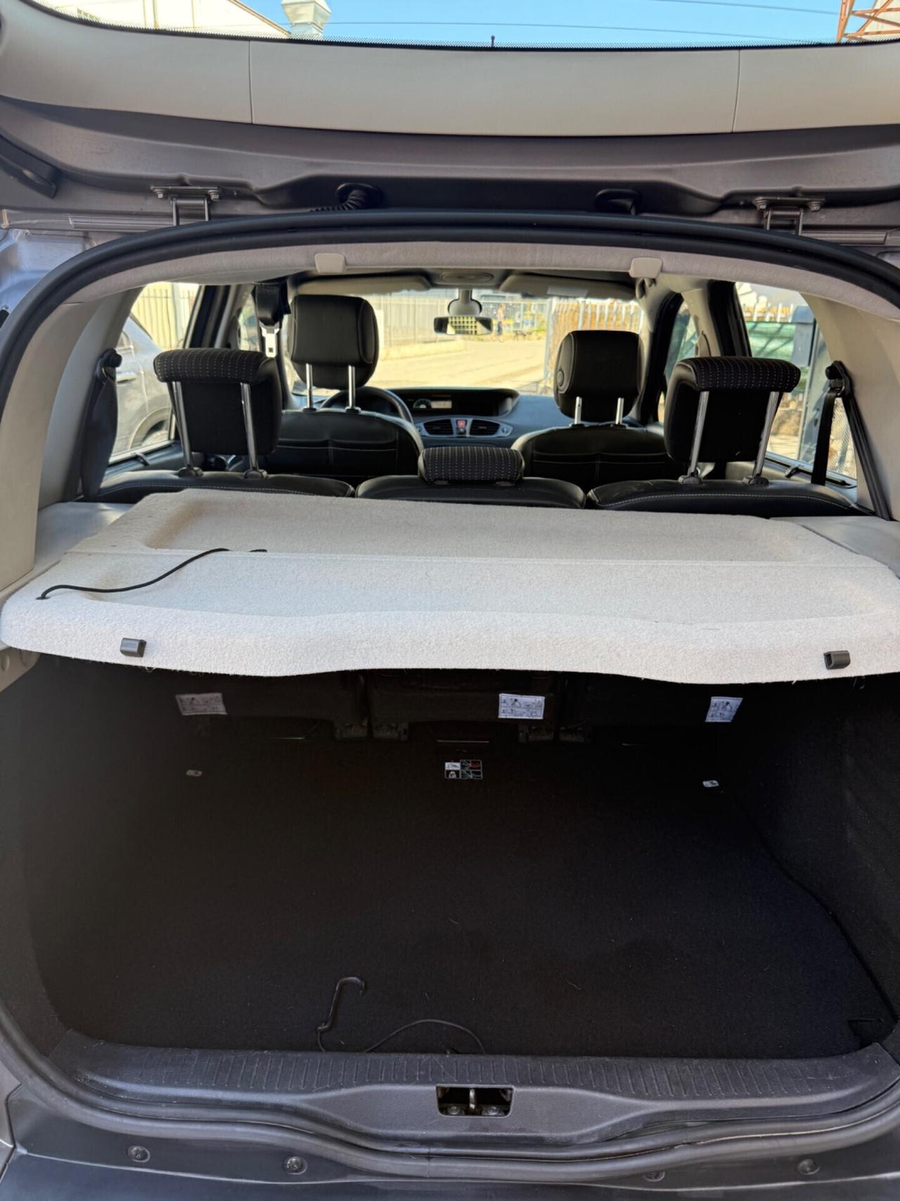 Renault Scenic X-Mod 1.6 dCi 130CV