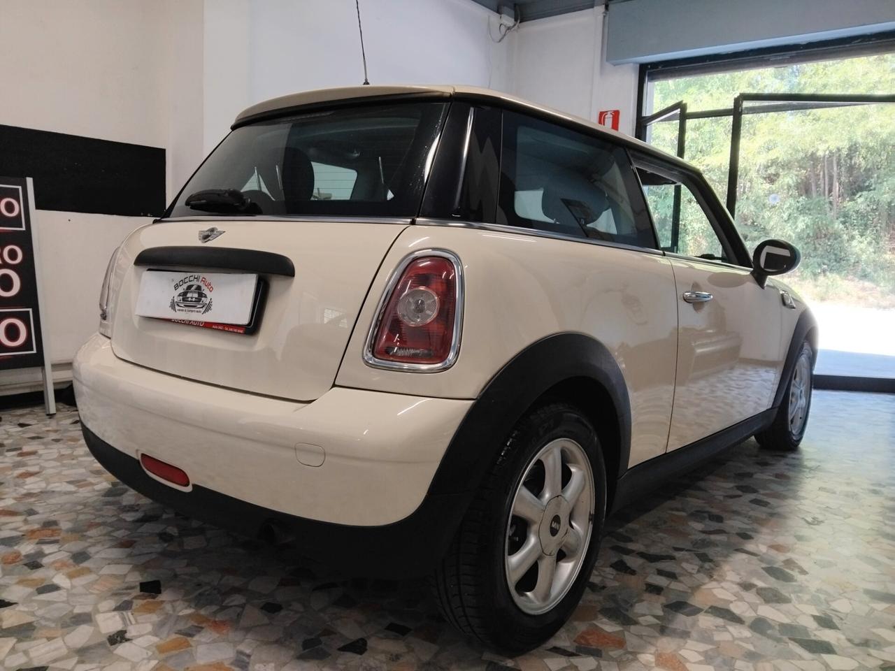 Mini 1.4 16V Ray