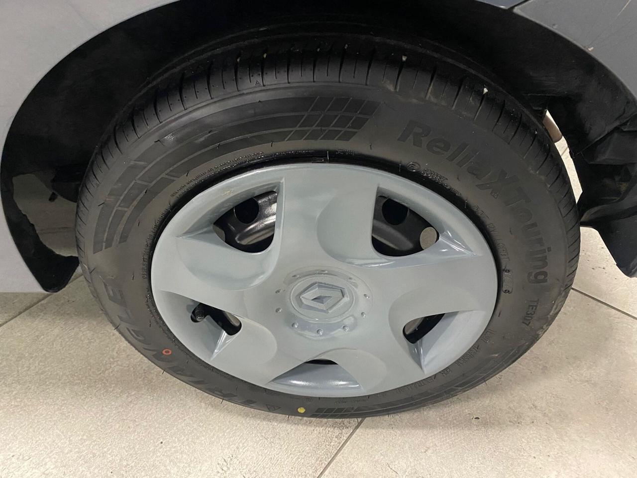 Renault Twingo 1.2 16V Dynamique 75Cv Ok Neopatentati