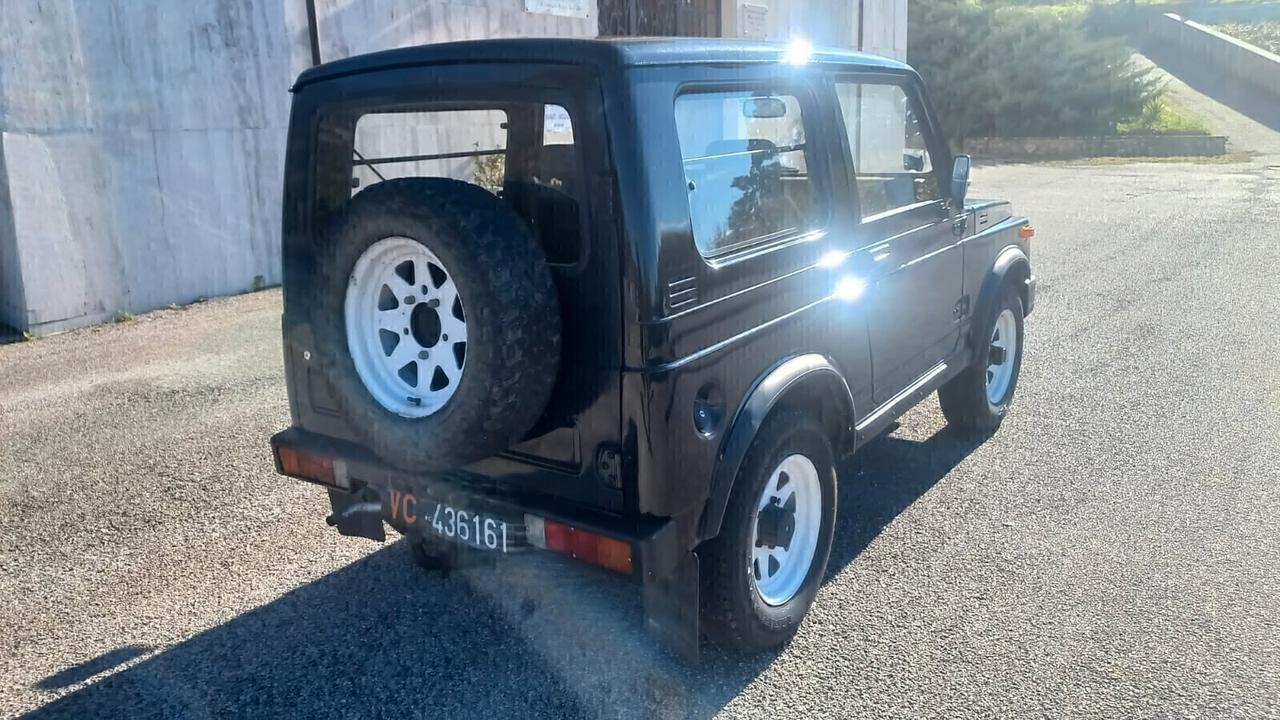 Suzuki SJ 410 Epoca