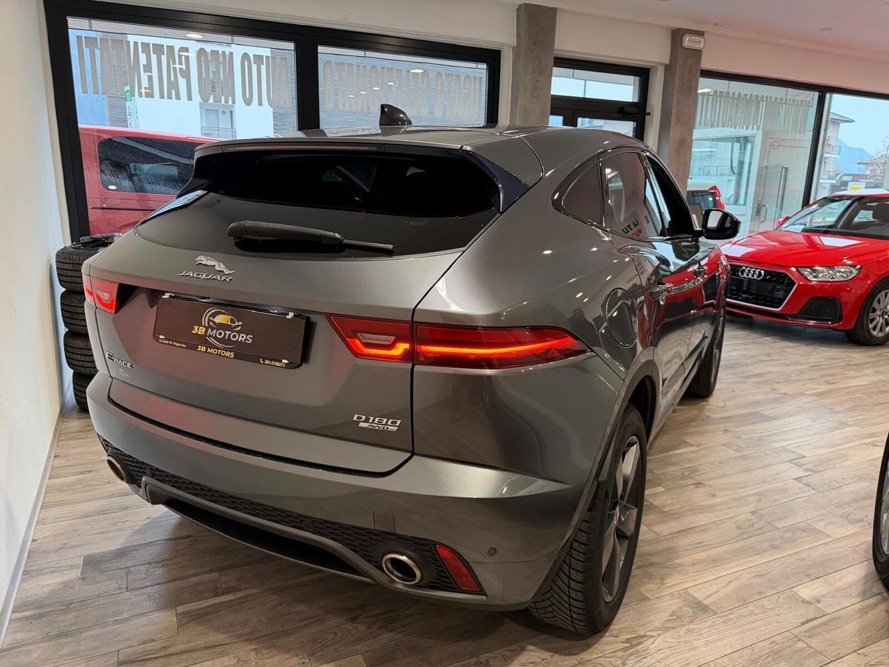 Jaguar E-Pace r-dynamic se