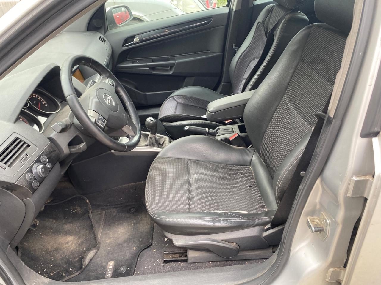 Opel Astra 1.7 CDTI 101CV Station Wagon Club