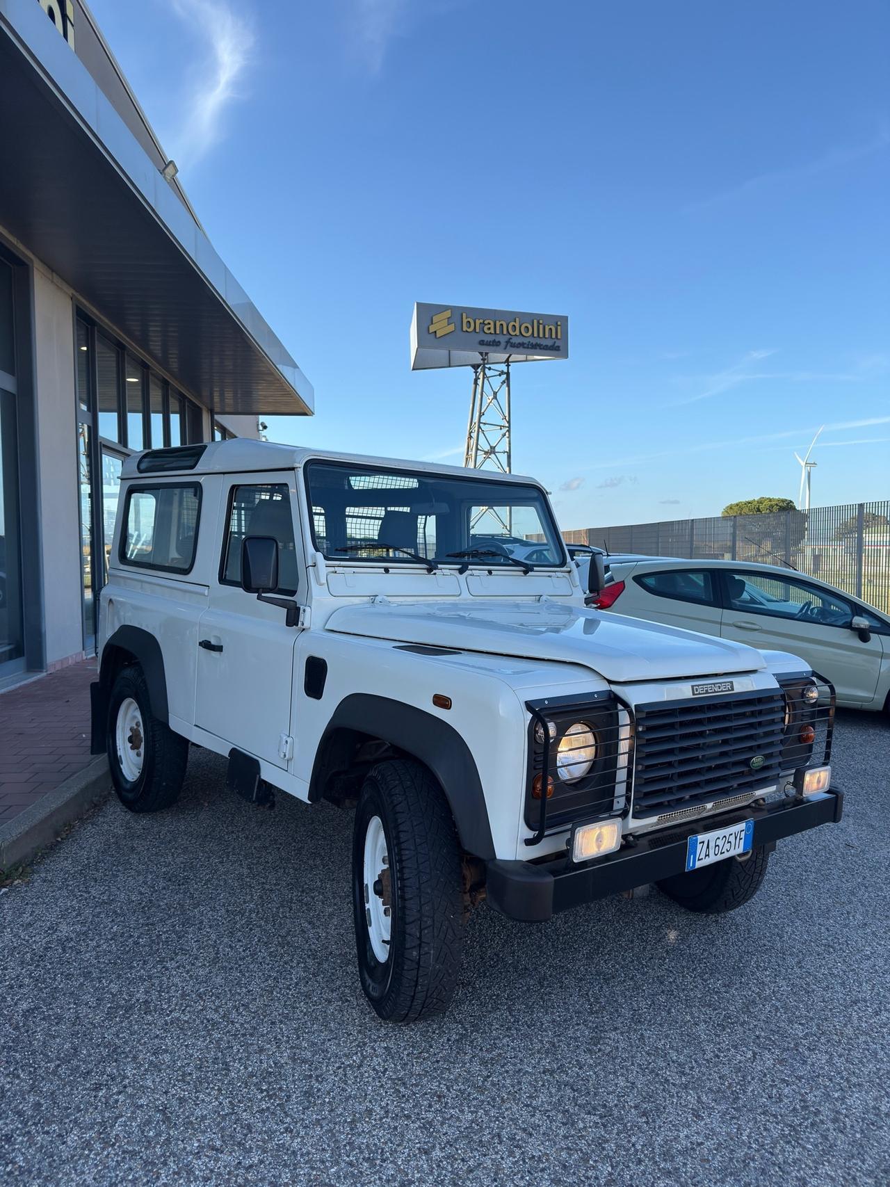 Land Rover Defender 90 2.5 Td5 my06"